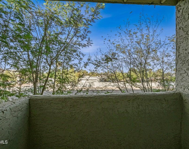 3141 E Cypress Street - Photo Thumbnail 10