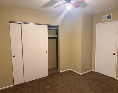 461 W Holmes Avenue - Photo Thumbnail 4