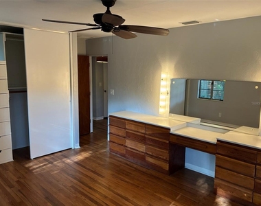 1155 53rd Avenue N - Photo Thumbnail 17