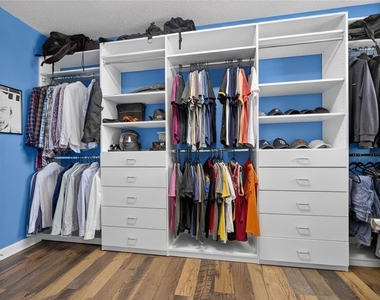 2905 Hilliard Drive - Photo Thumbnail 58