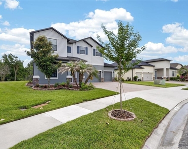 2905 Hilliard Drive - Photo Thumbnail 4