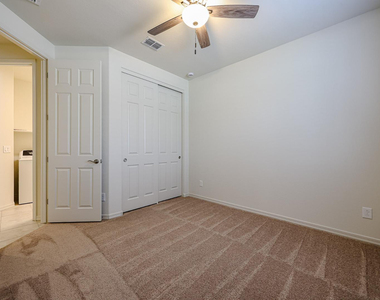 31949 N 134th - Photo Thumbnail 11