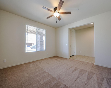 31949 N 134th - Photo Thumbnail 15
