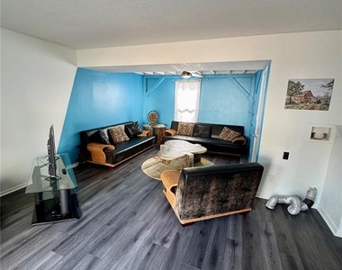 12315 Touchton Drive - Photo Thumbnail 8