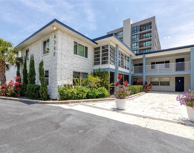 4340 37th Street S - Photo Thumbnail 10