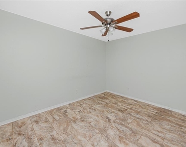 4340 37th Street S - Photo Thumbnail 8
