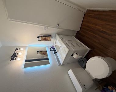 1600 E Laguna - Photo Thumbnail 1