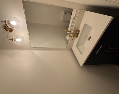 1600 E Laguna - Photo Thumbnail 7