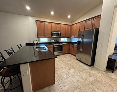 36825 N Yellowstone Drive - Photo Thumbnail 1