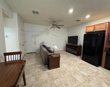 36825 N Yellowstone Drive - Photo Thumbnail 11