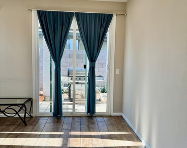 17388 W Country Club Terrace - Photo Thumbnail 9