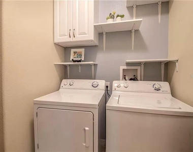 11322 Hascroft Forest Court - Photo Thumbnail 16