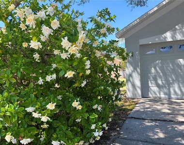 10327 Goldenbrook Way - Photo Thumbnail 2