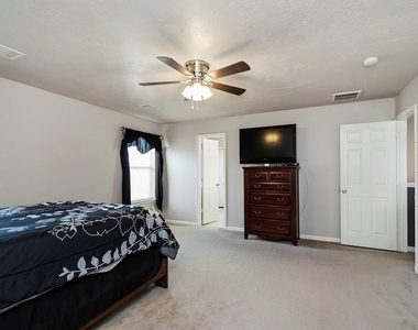 20738 Fair Castle Drive - Photo Thumbnail 33