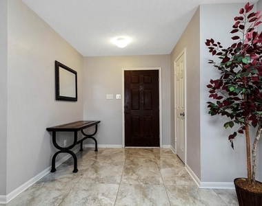 20738 Fair Castle Drive - Photo Thumbnail 4