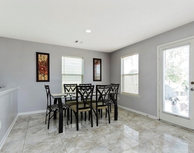 20738 Fair Castle Drive - Photo Thumbnail 9