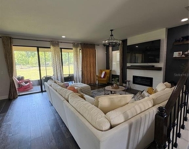 12649 Shetland Walk Drive - Photo Thumbnail 4