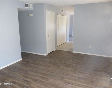 6014 S College - Photo Thumbnail 4