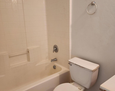 232 W Elm Avenue - Photo Thumbnail 7