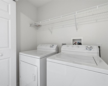 8545 Trail Wind Drive - Photo Thumbnail 25