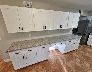 8702 W Pinnacle Peak Road - Photo Thumbnail 5