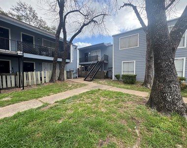 5625 Antoine Drive - Photo Thumbnail 9
