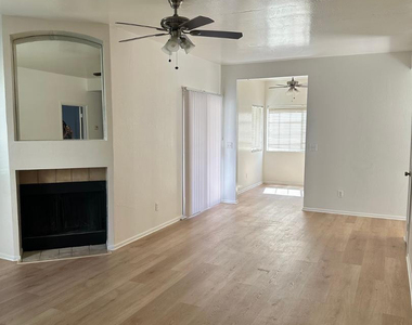 930 N Mesa Drive - Photo Thumbnail 7
