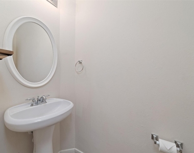 14011 Mohave Way Drive - Photo Thumbnail 16