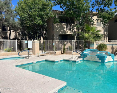9550 E Thunderbird Road - Photo Thumbnail 12