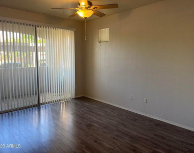 9550 E Thunderbird Road - Photo Thumbnail 4