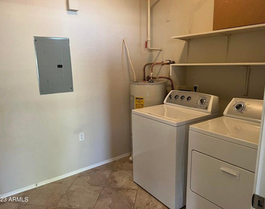 9550 E Thunderbird Road - Photo Thumbnail 10