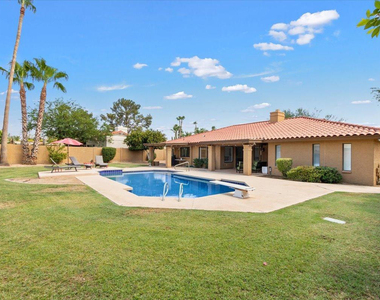 10628 E Cinnabar Avenue - Photo Thumbnail 20