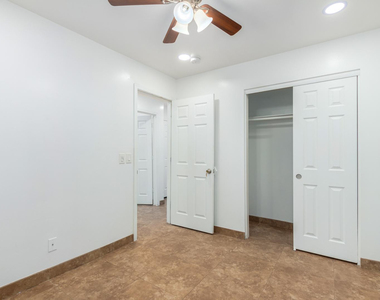 1100 W 12th - Photo Thumbnail 25