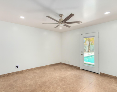 1100 W 12th - Photo Thumbnail 17
