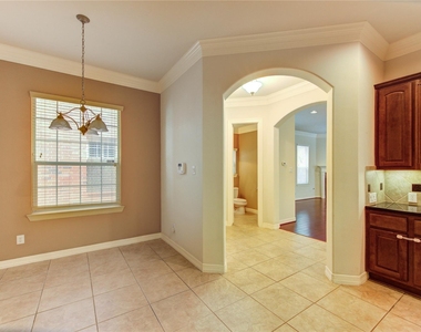 13310 Olive Trail - Photo Thumbnail 9