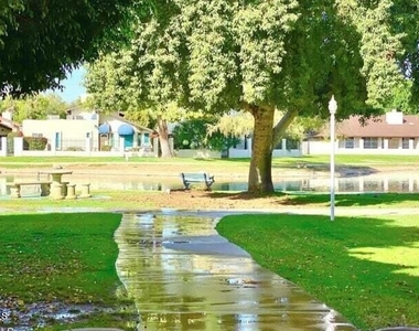 11040 N 28th Drive - Photo Thumbnail 21