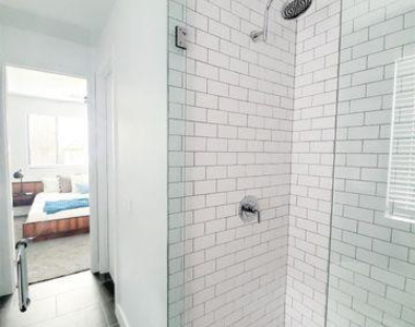 3900 N 30th Street - Photo Thumbnail 11