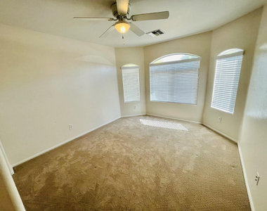 39974 W Thornberry - Photo Thumbnail 11