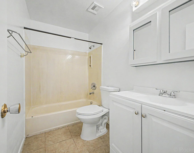 4522 N 15th Avenue - Photo Thumbnail 25