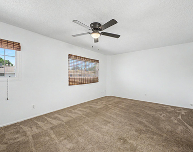 4522 N 15th Avenue - Photo Thumbnail 16