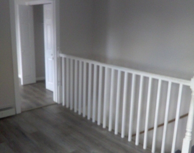 1014 Capouse Avenue - Photo Thumbnail 4