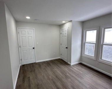538 Beech Street - Photo Thumbnail 8