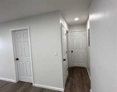 538 Beech Street - Photo Thumbnail 5