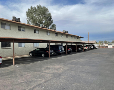 2002 E Sweetwater Avenue - Photo Thumbnail 10