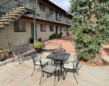 2002 E Sweetwater Avenue - Photo Thumbnail 11