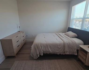 17410 Serenidad Boulevard - Photo Thumbnail 19