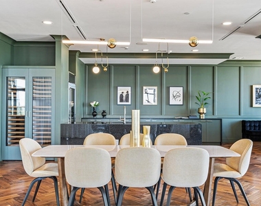 929 Westcott Street - Photo Thumbnail 26