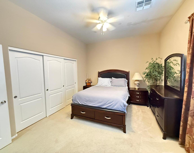 1928 W Spur Drive - Photo Thumbnail 41
