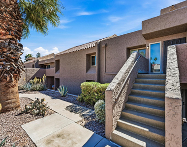 7340 N Via Camello Del Norte - Photo Thumbnail 27