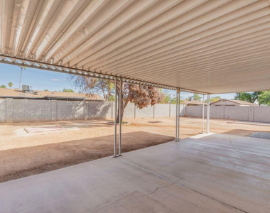4316 E Rose Marie Lane - Photo Thumbnail 3